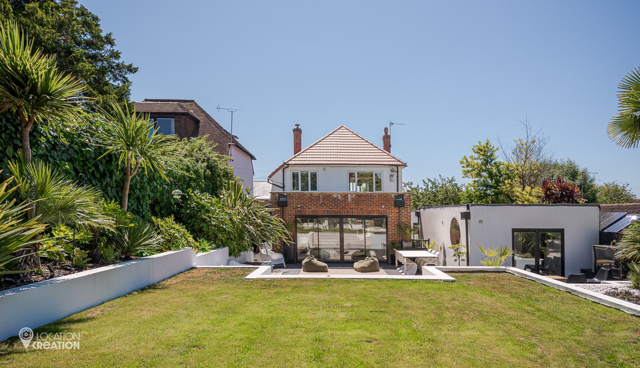 Location CreationHove HouseLawn
