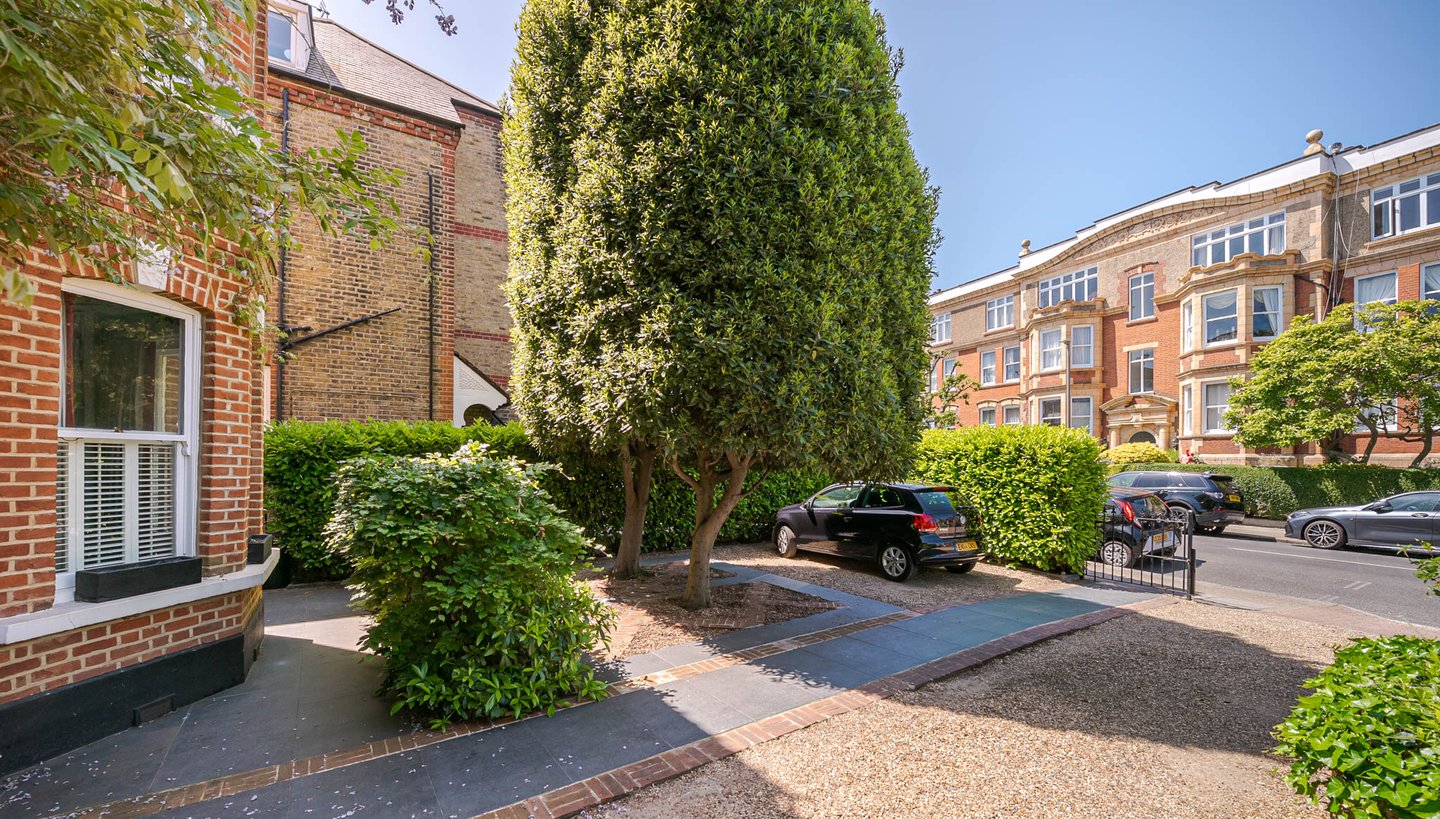 Location Creation Erpingham Front And Parking