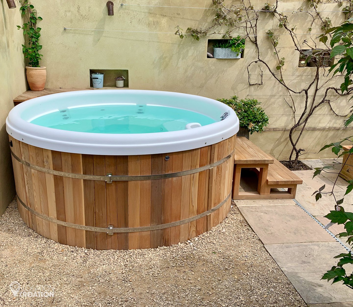 Location Creation Kirkstall House Hot Tub
