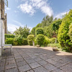 Location CreationBrook Hotelgarden