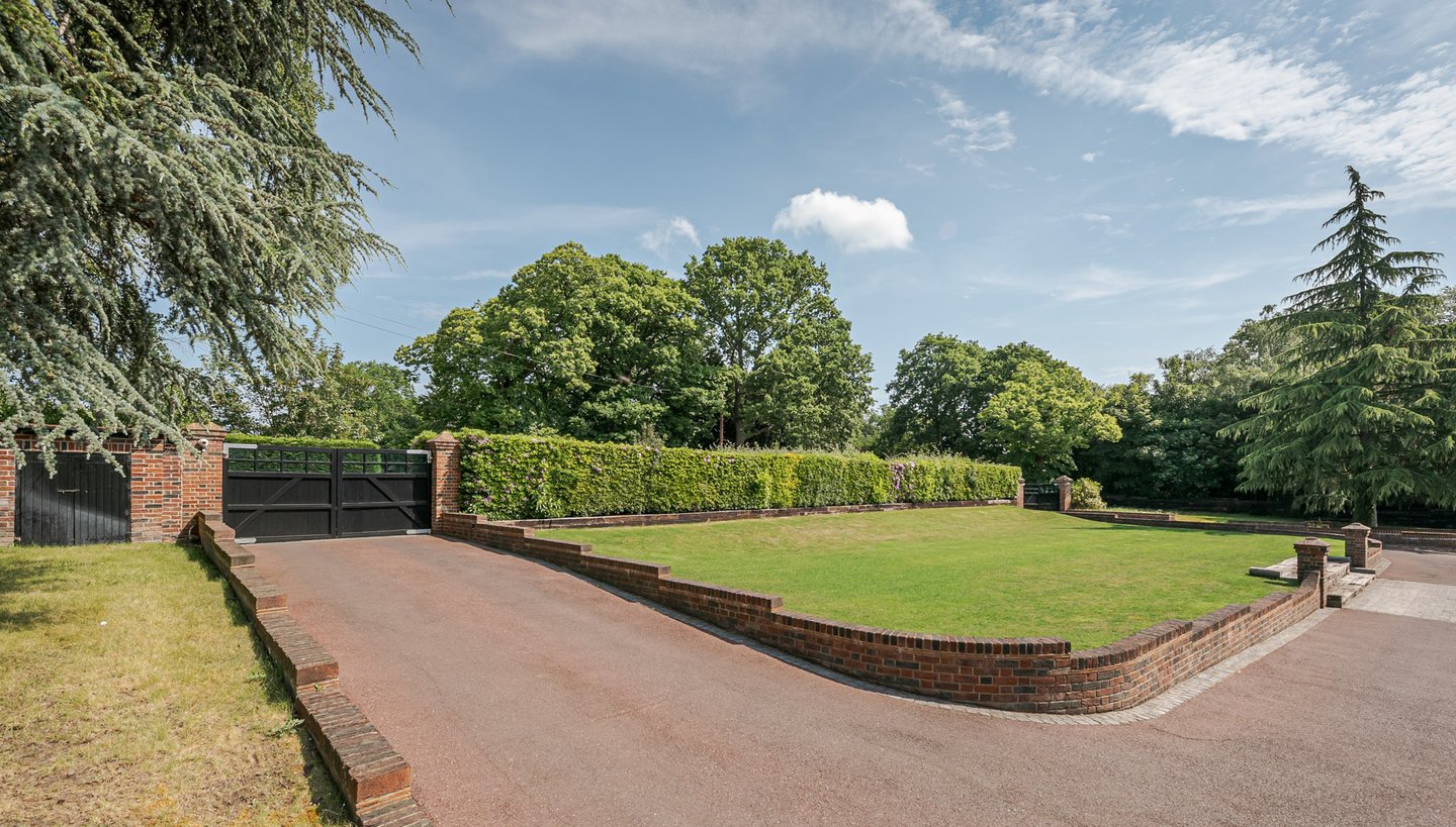 BWK Driveway