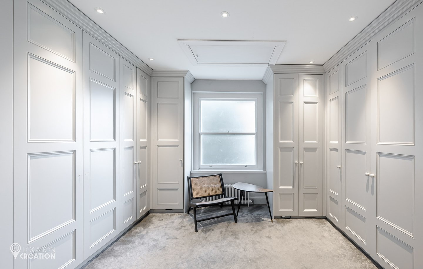 Location Creation Kew House Master Dresser