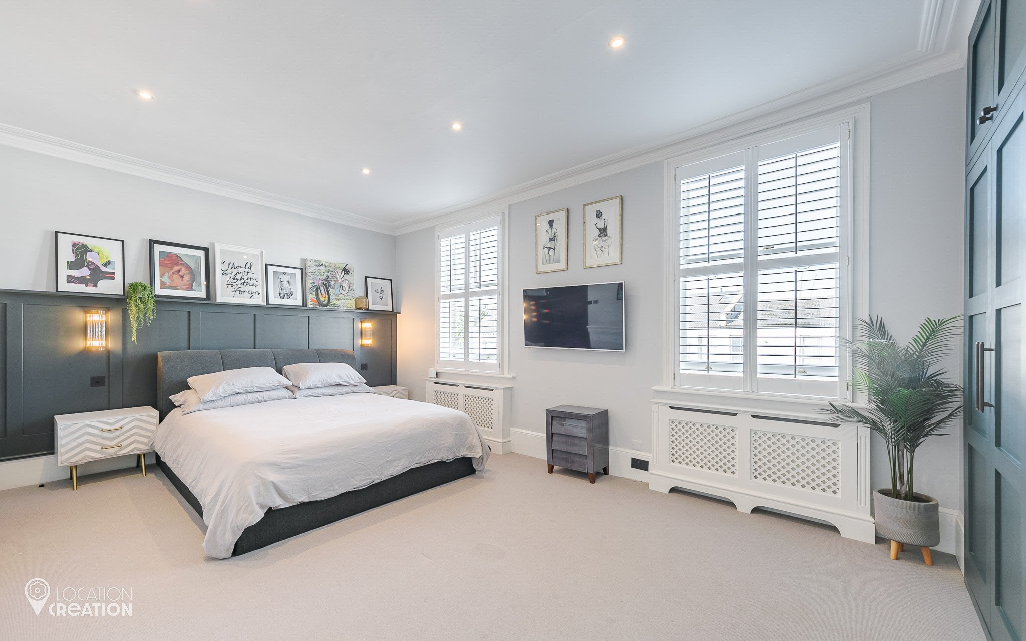 Location Creation French House Master Bedroom