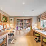 Location Creation Silver Slide Office