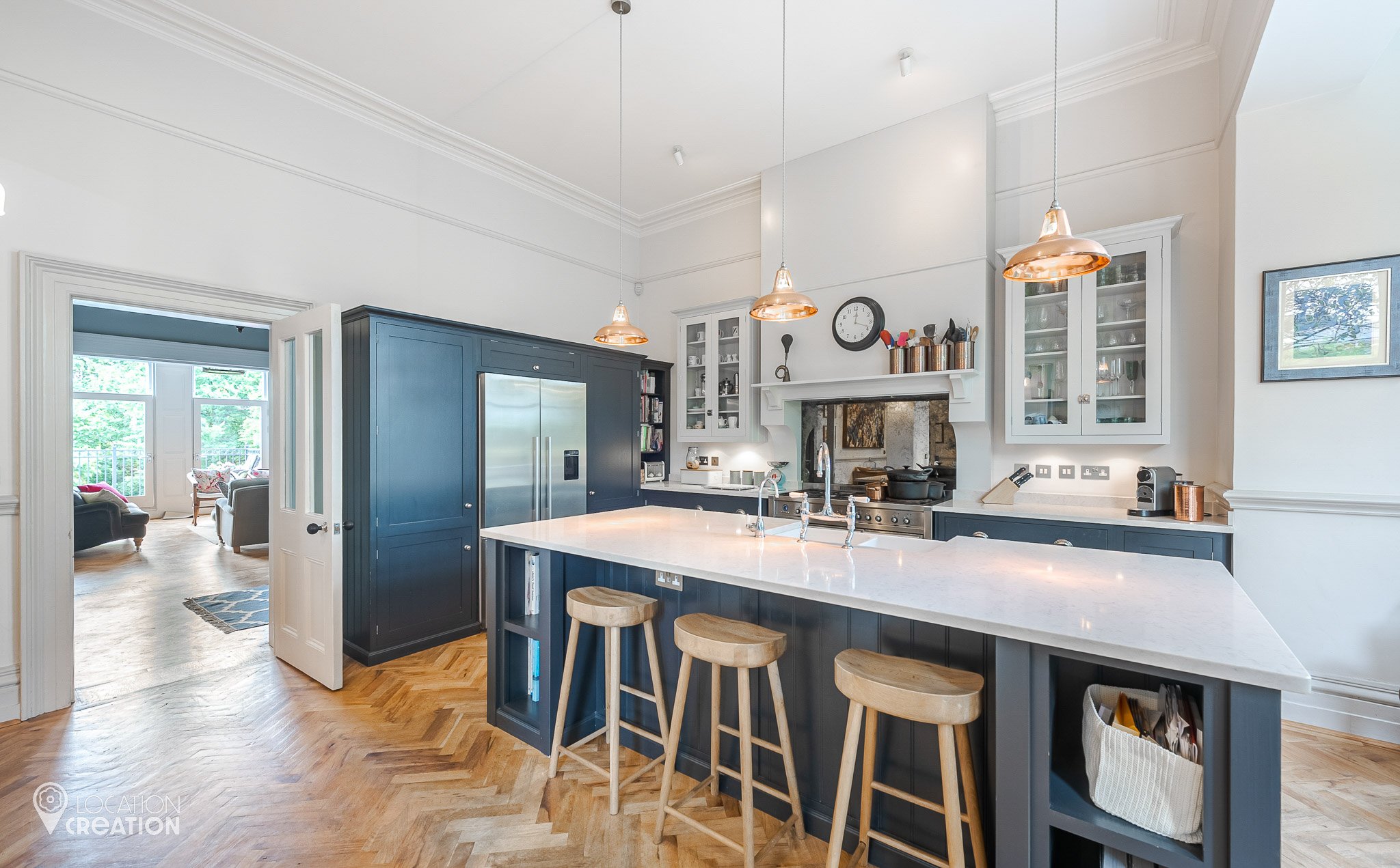 Location Creation Crystal Palace Kitchen Island