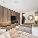 Location Creation Roseneath Master Bedroom