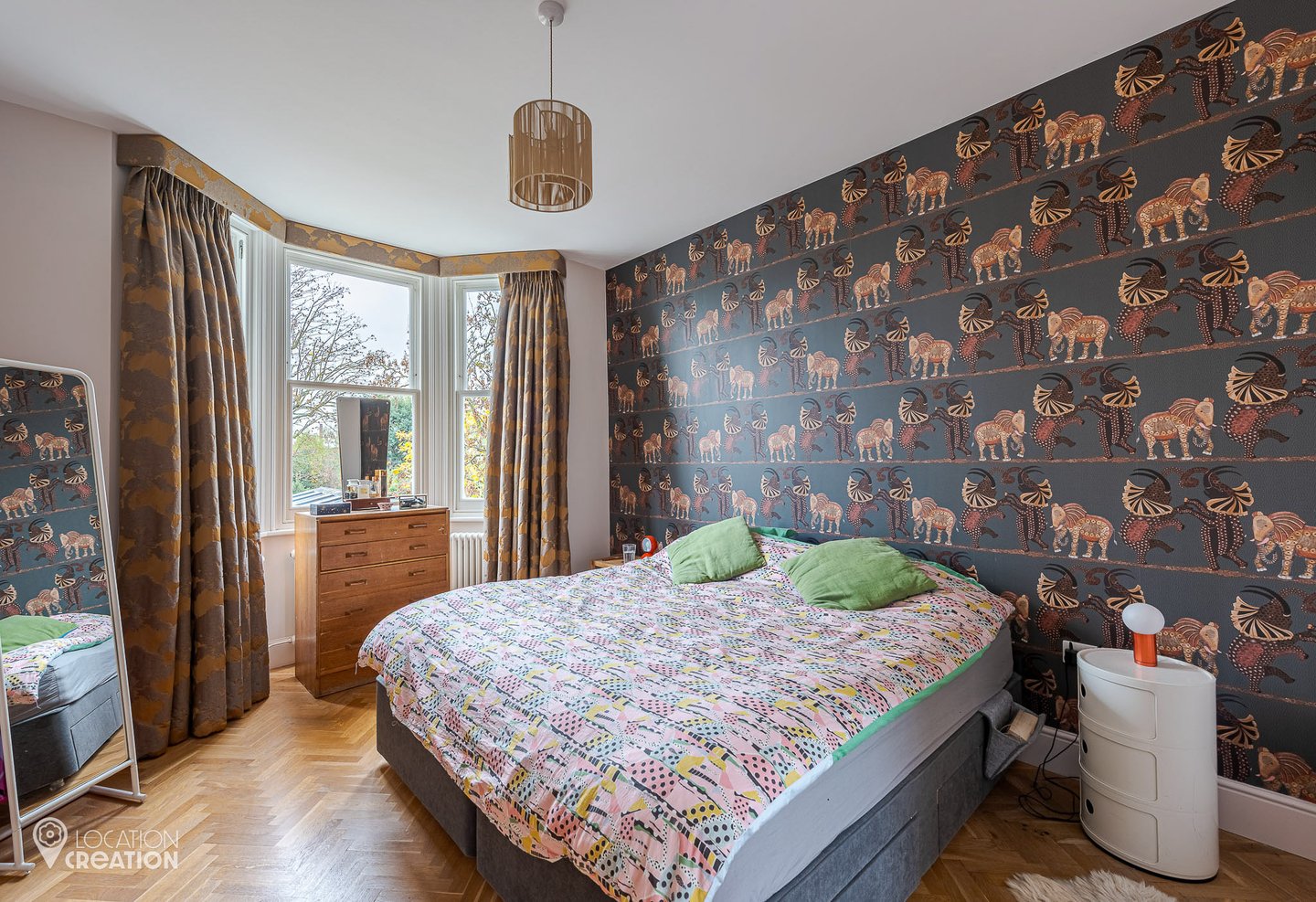 Location Creation The Shrubbery Master Bedroom