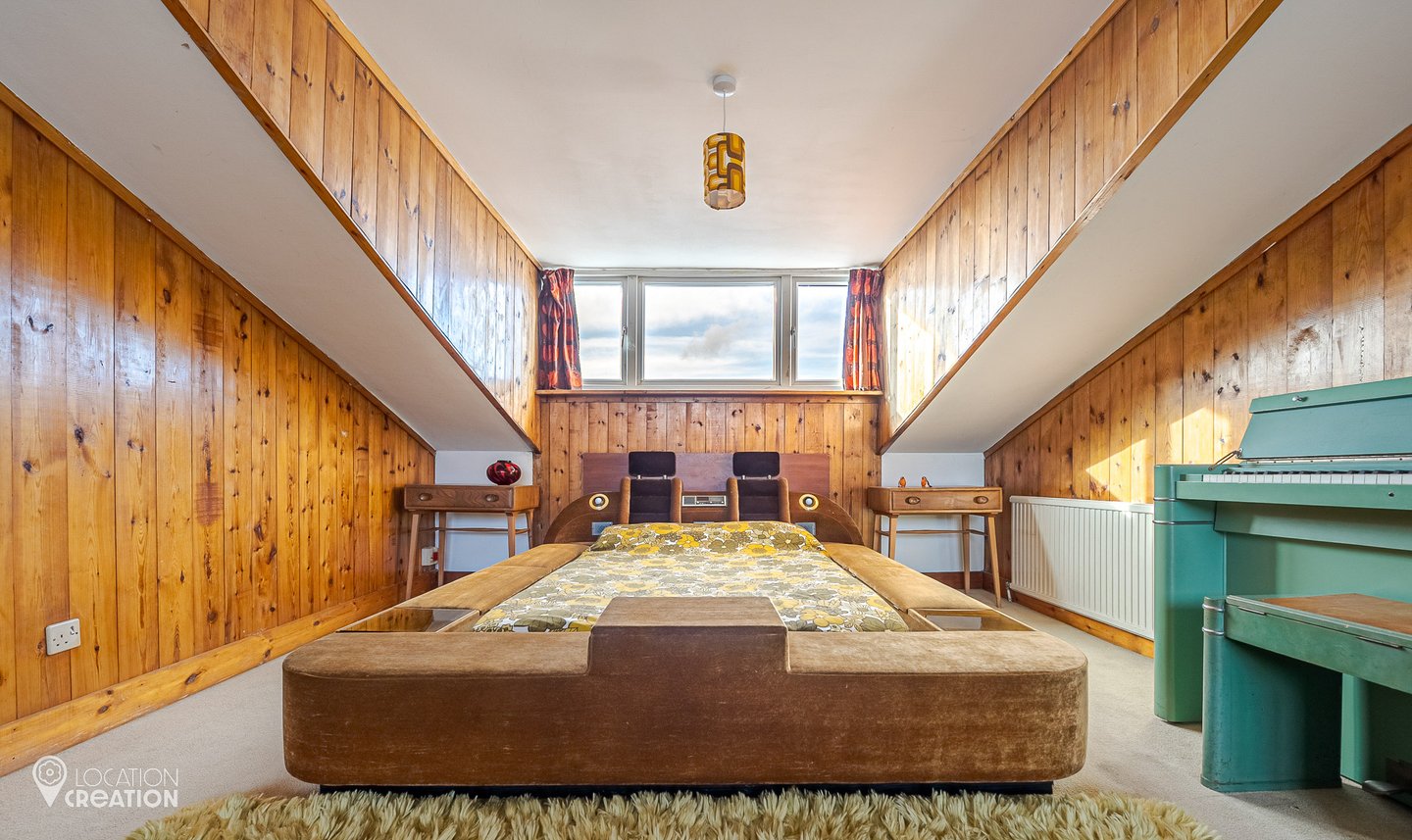 Location Creation Deerhurst Bed