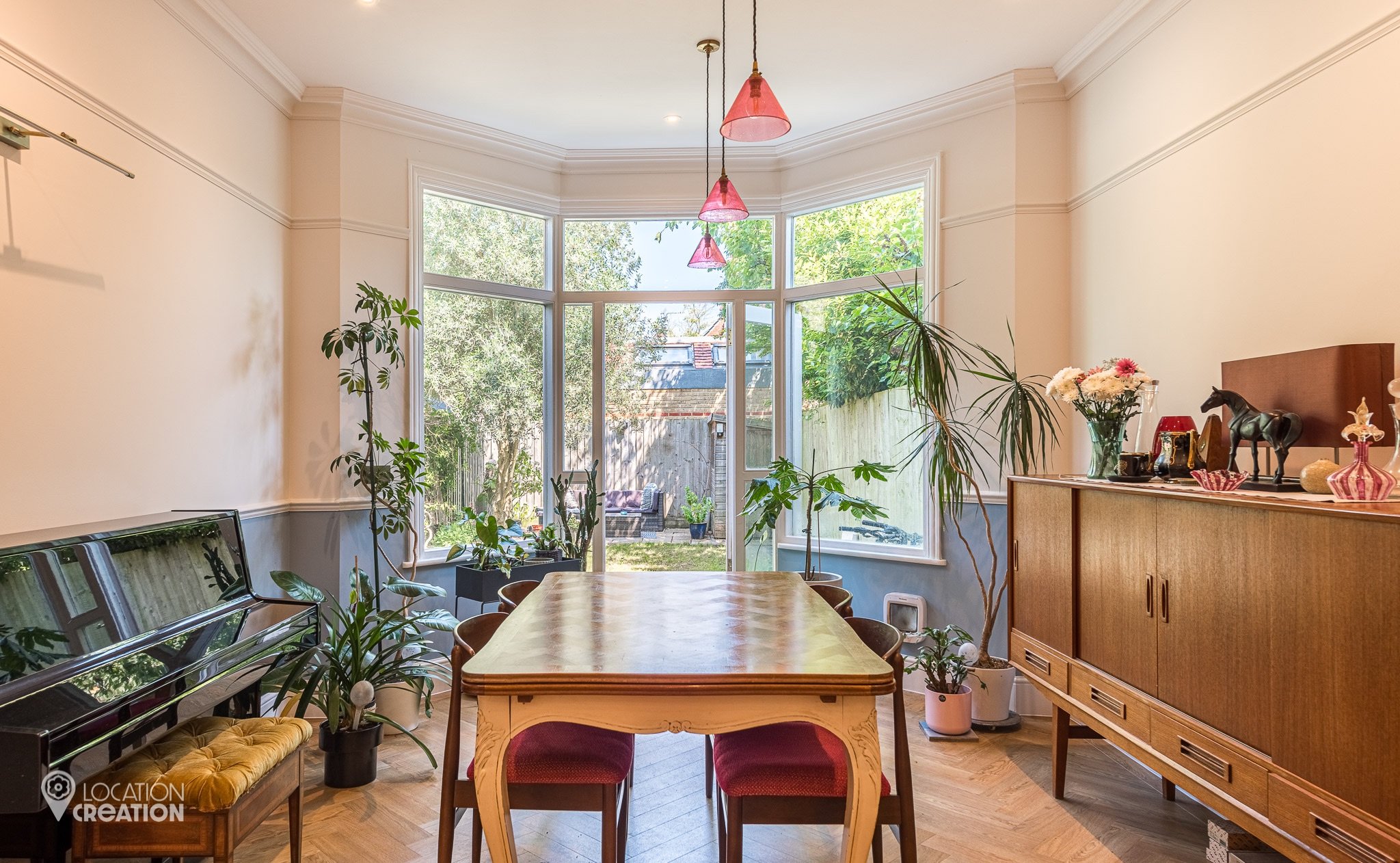 Location CreationSt Johns Avenueopen Dining