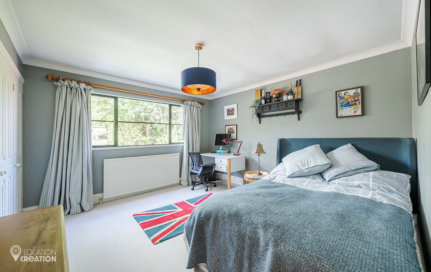 Location Creation The Chalet Bedroom