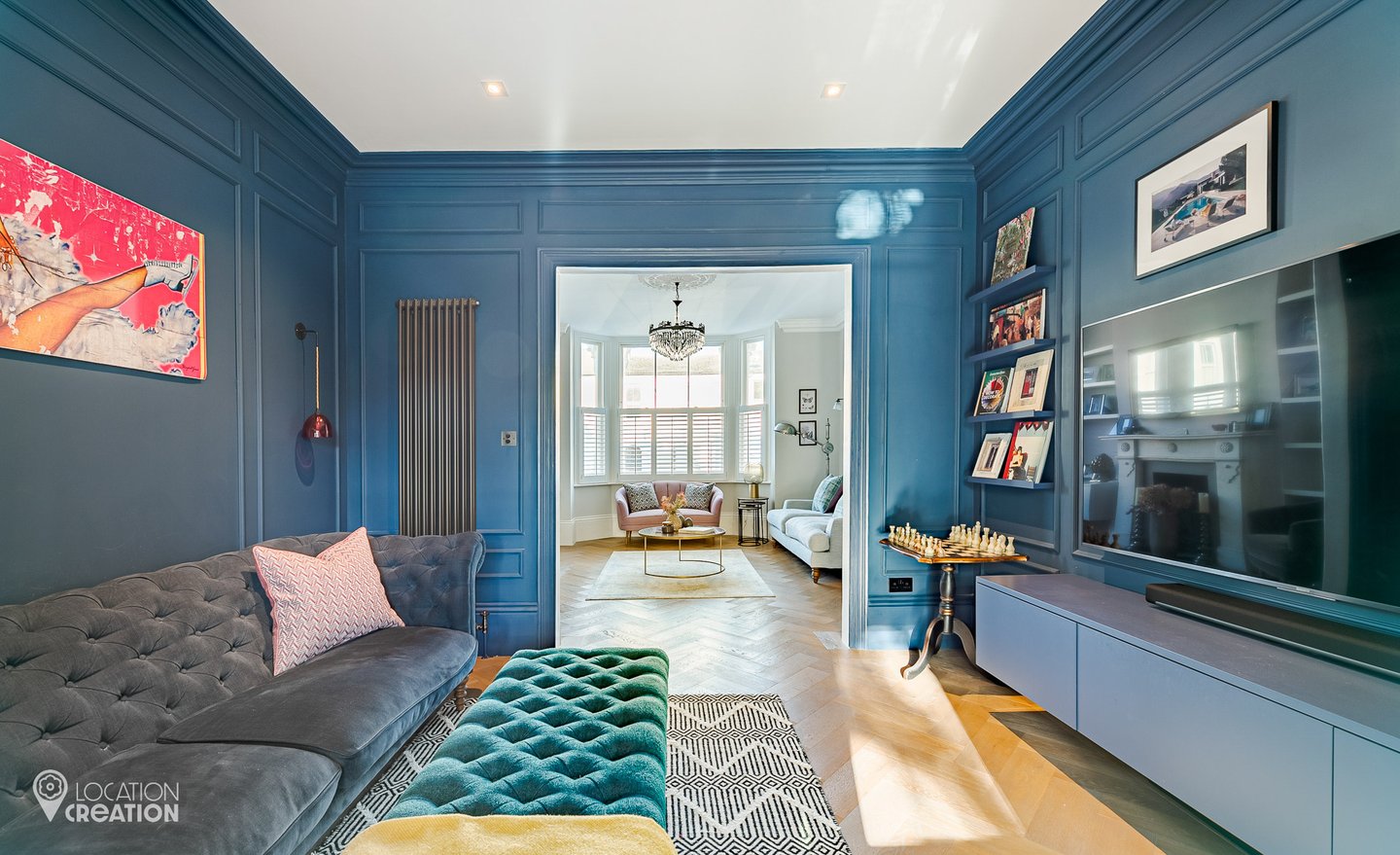 Location Creation French House Cinema Room