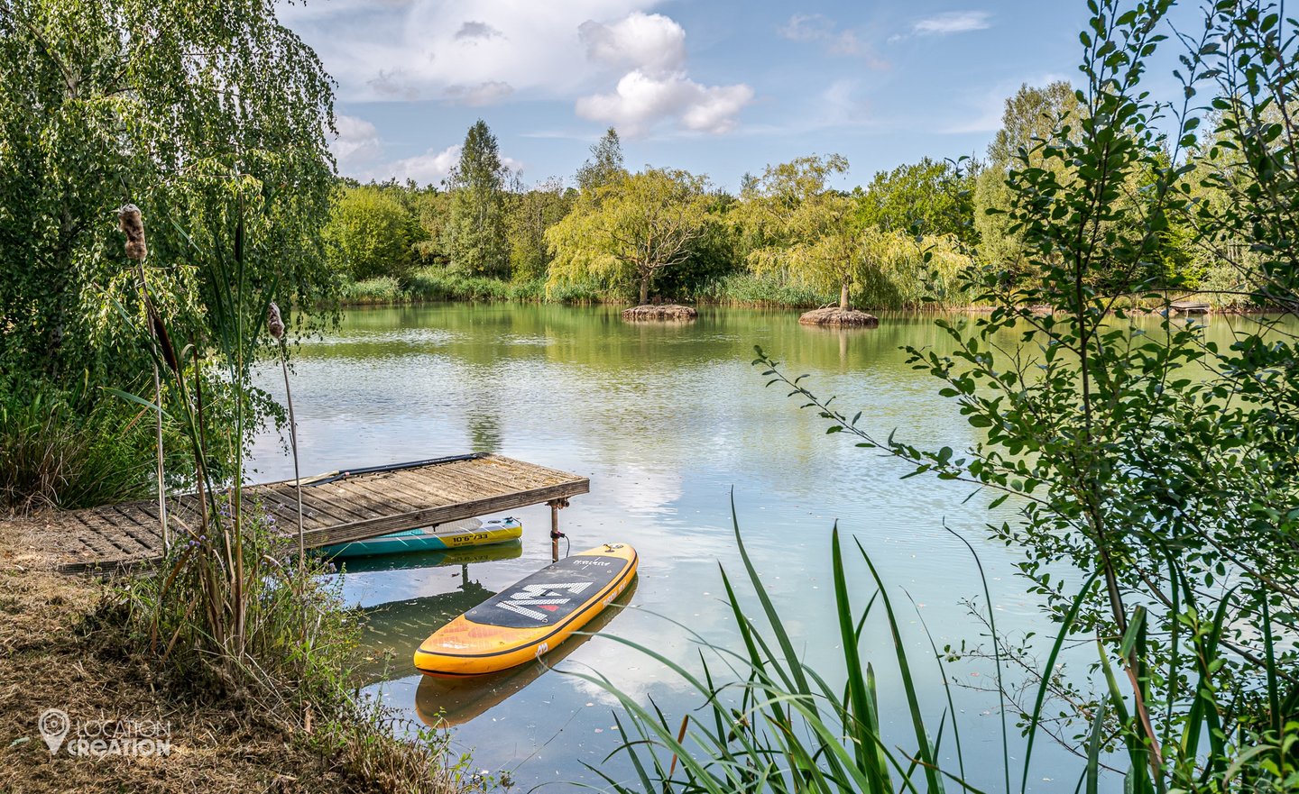 Location CreationEssex Barnlake