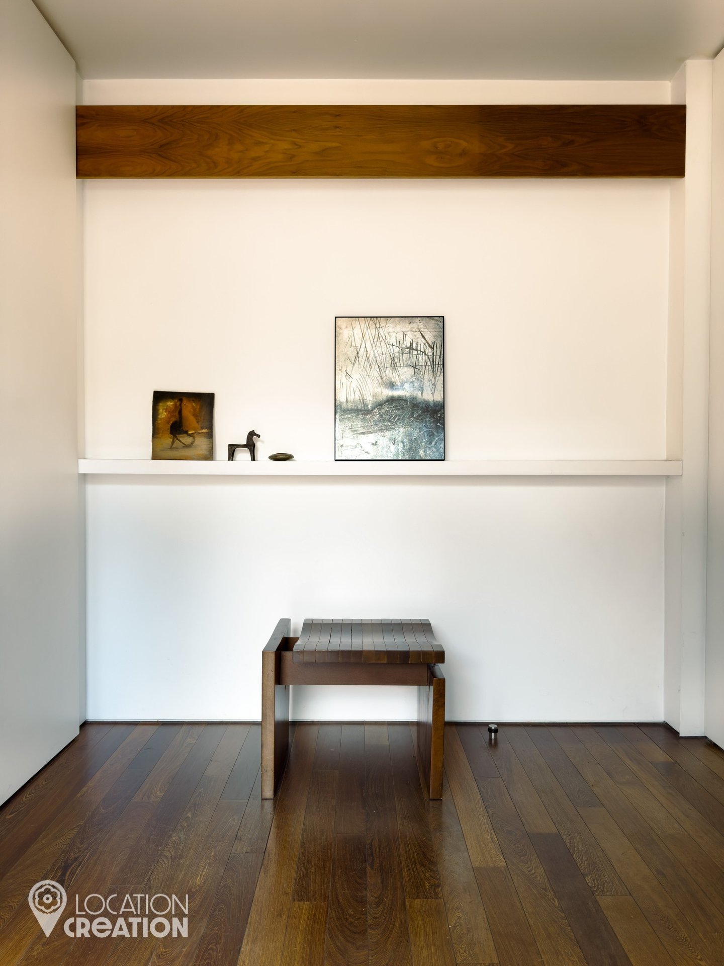 Location CreationKingsley Placeentrance