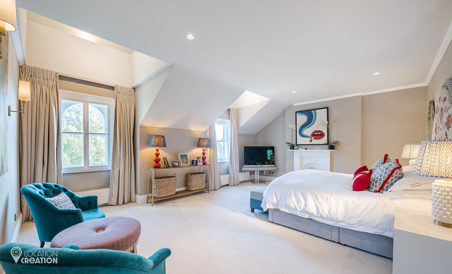 Location Creation Bentley House Master Bedroom