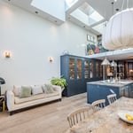 Location Creation Eglantine Dining And Seating