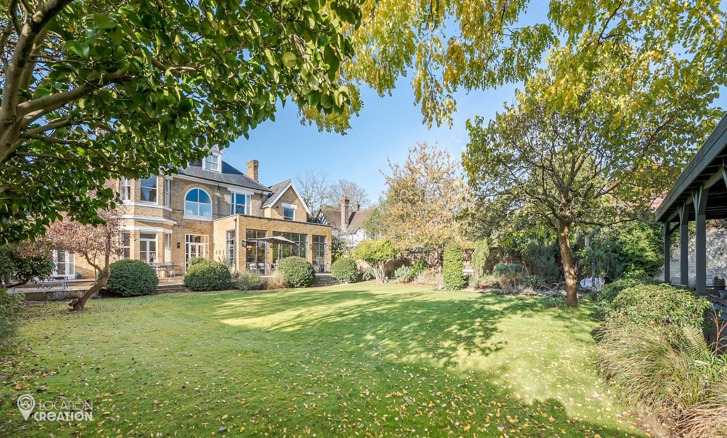 Location Creation Kew House Garden