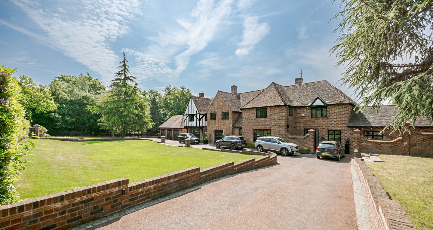 BWK Front Of Property