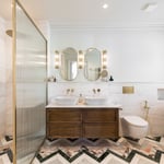 Langham Location House TWmaster Ensuite