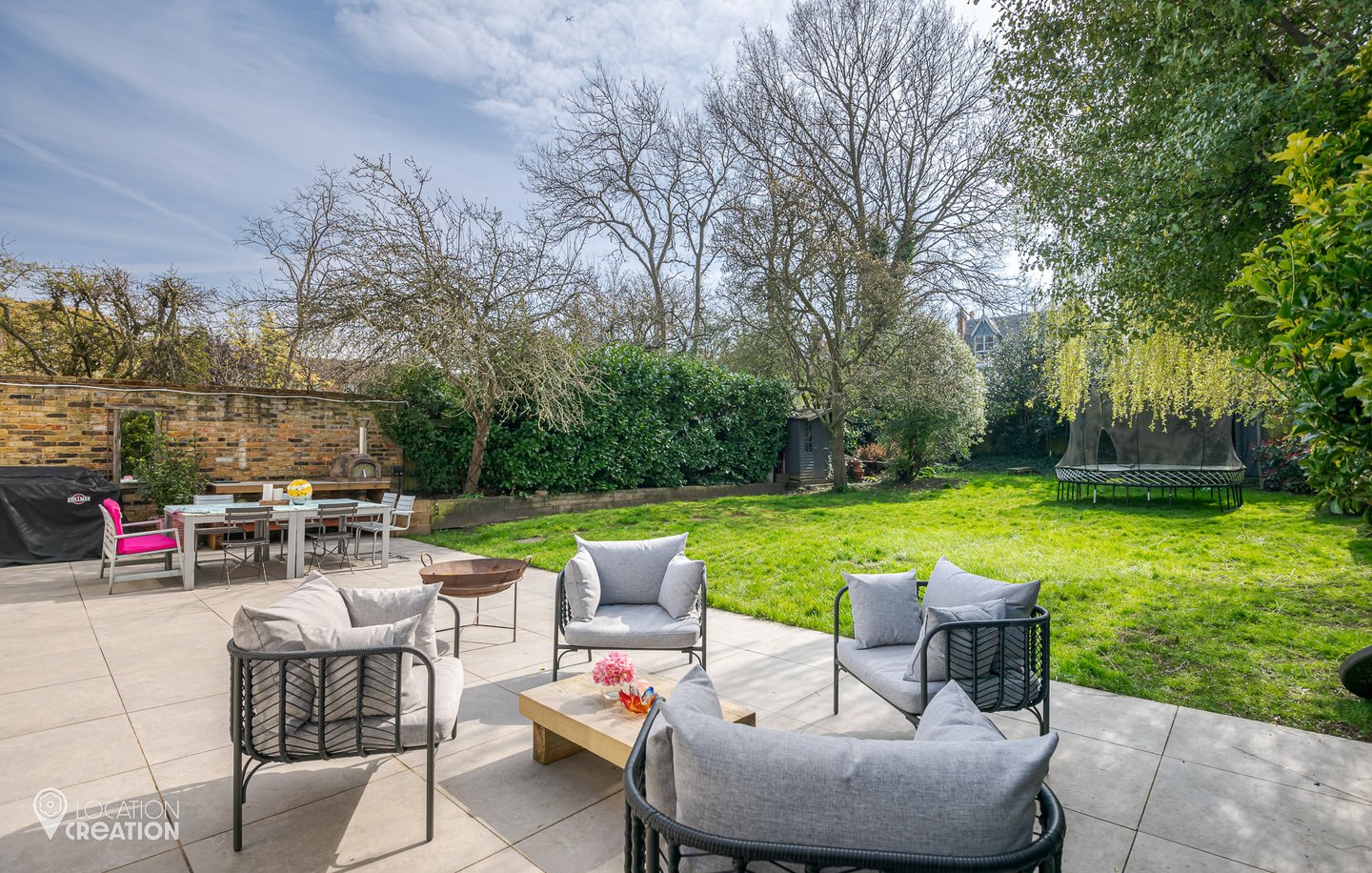 Location Creation Lime And Pink Outdoor Seating