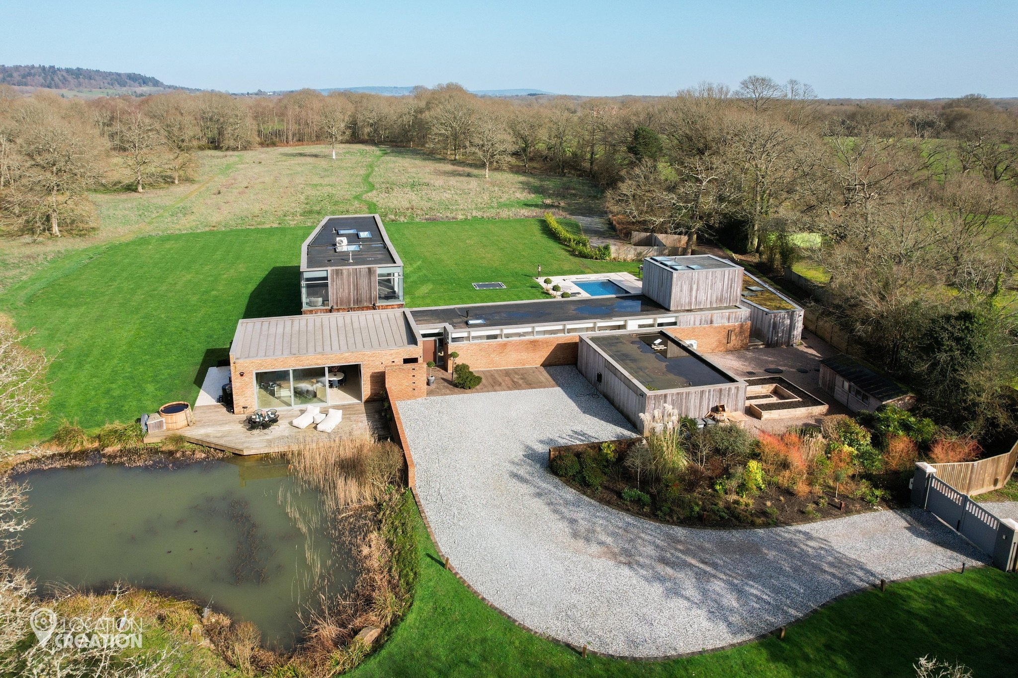 Location CreationBel Airdrone
