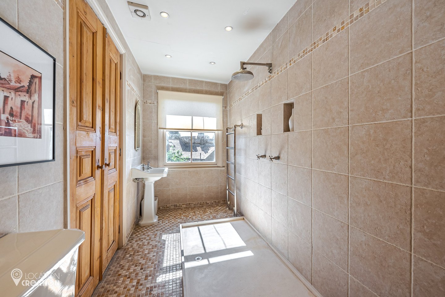 Location Creation Tennyson Bathroom