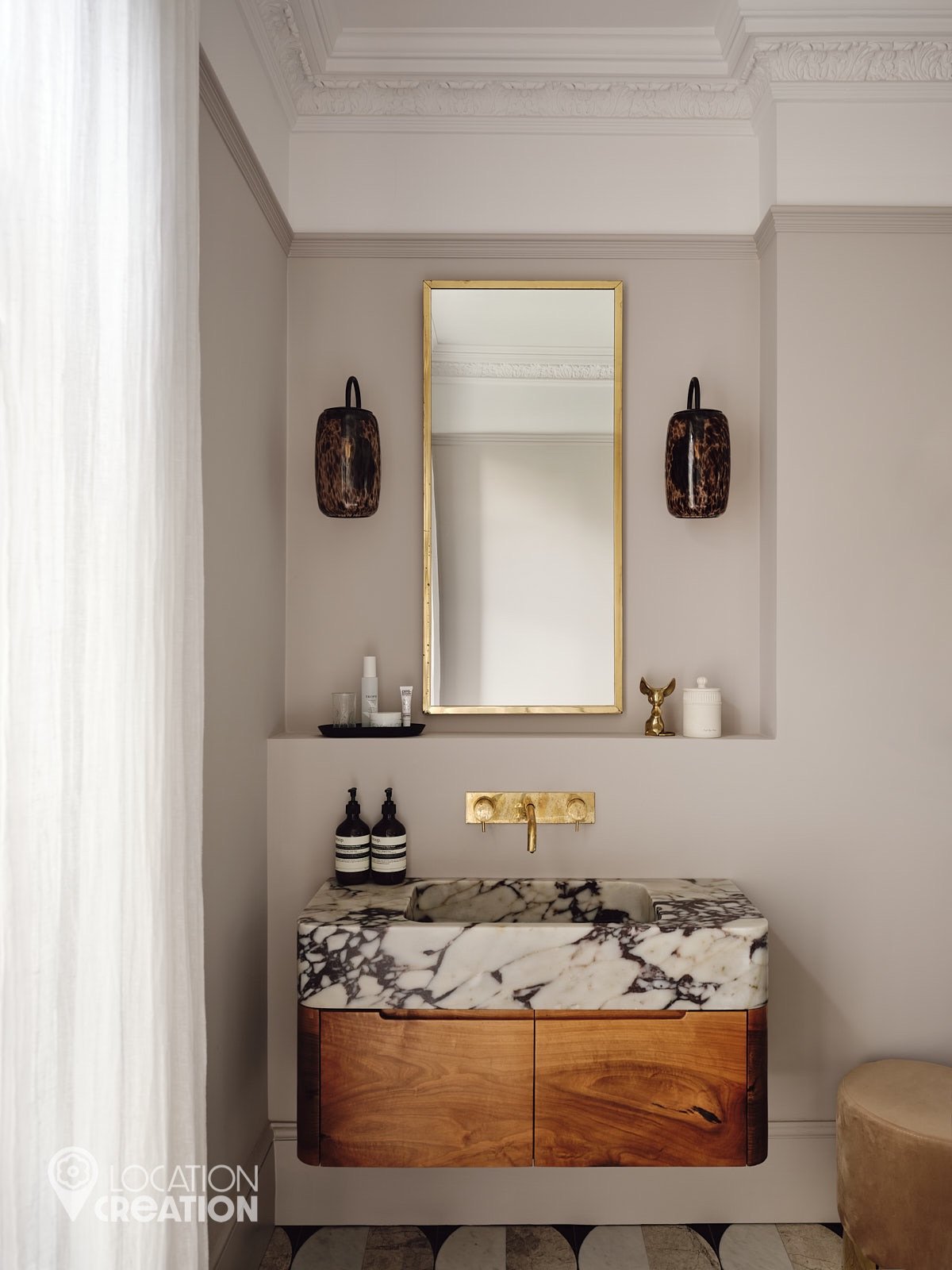Location CreationTSWBathroom Vanity