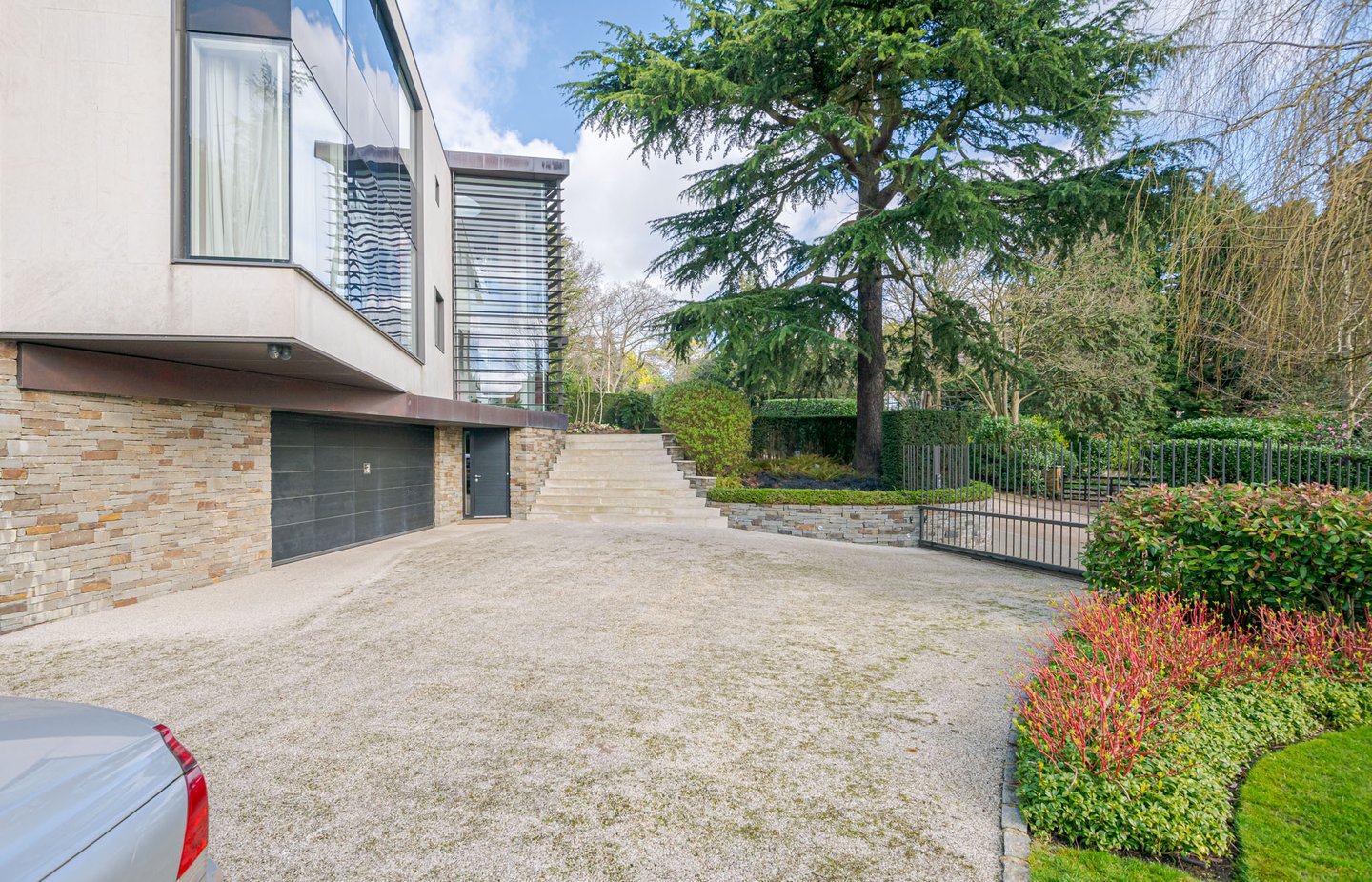 KGH Front Drive