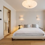Location Creation Eglantine Master Bedroom