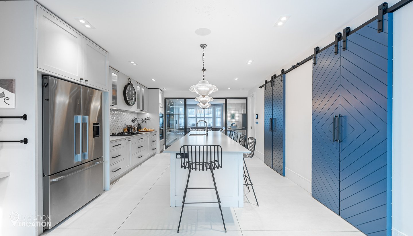 Location Creation French House Open Kitchen