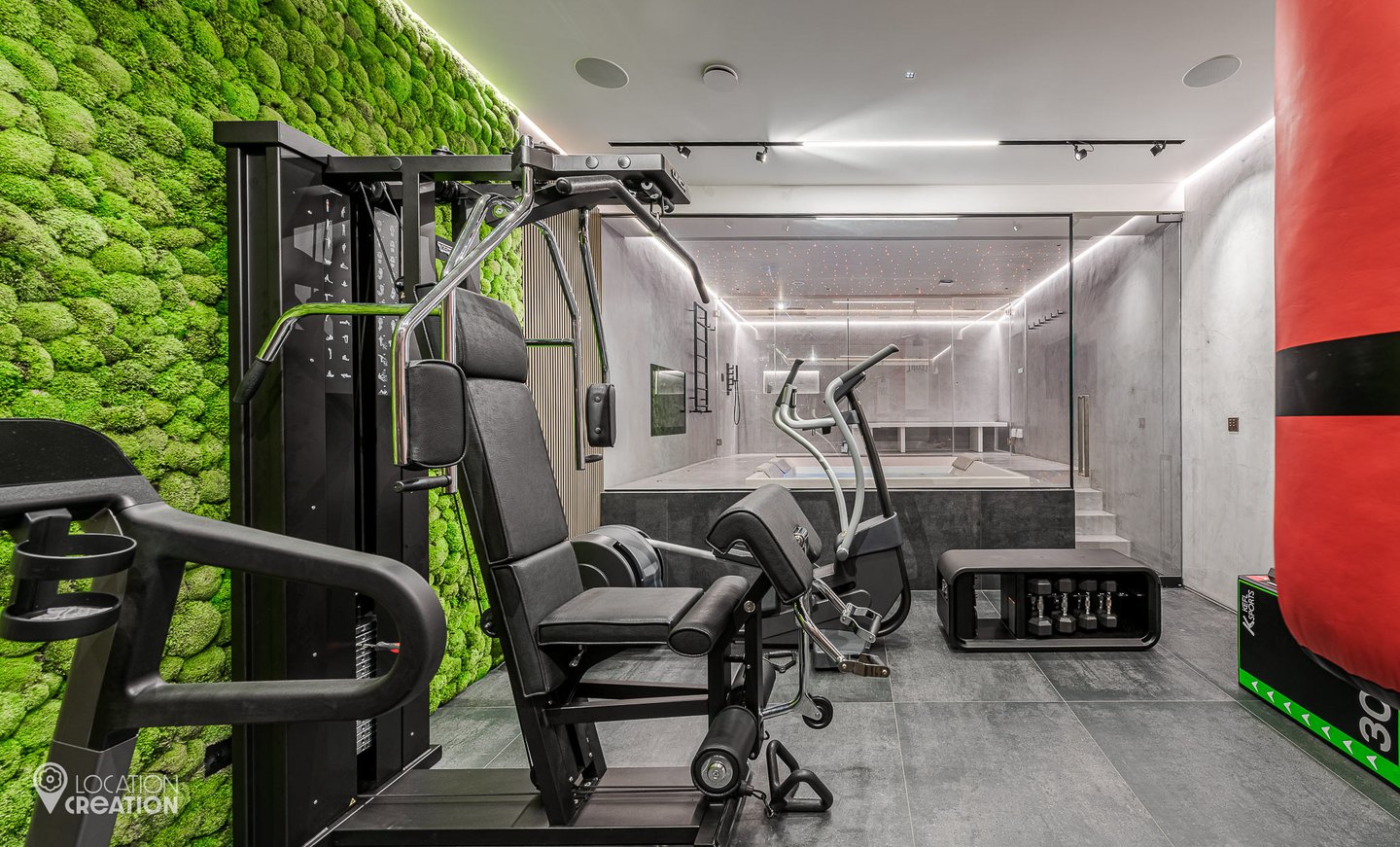 Location Creation Roseneath Hot Tub And Gym