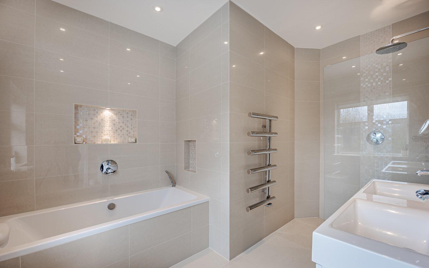 Location Creation Chandos Bathroom