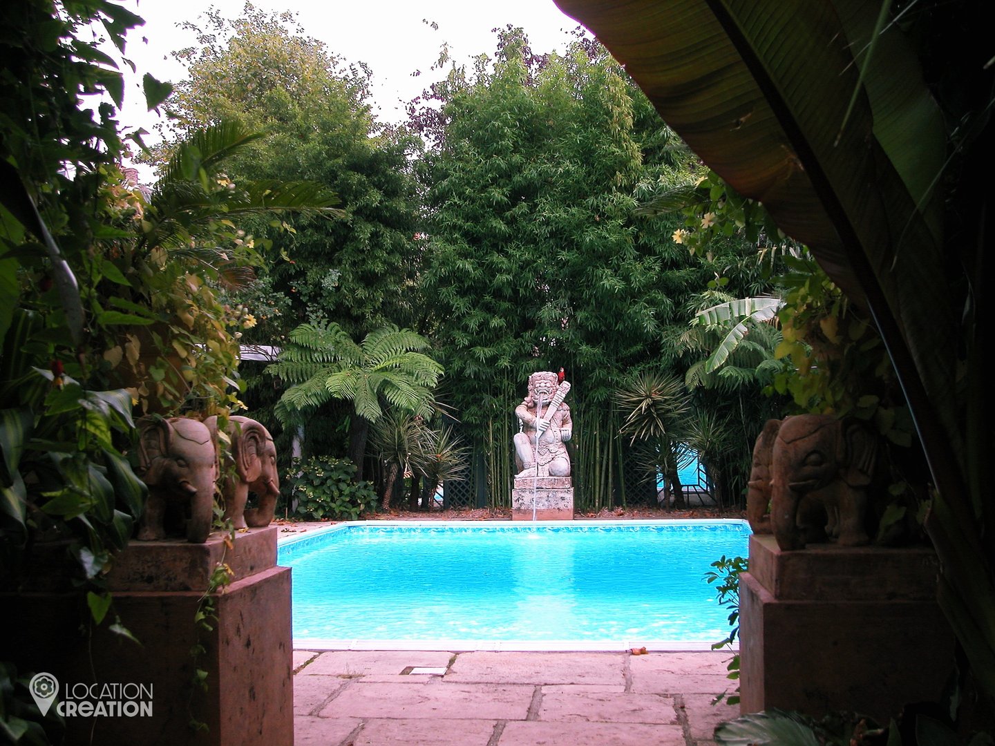 Location CretionEarls Court ParadiseGarden