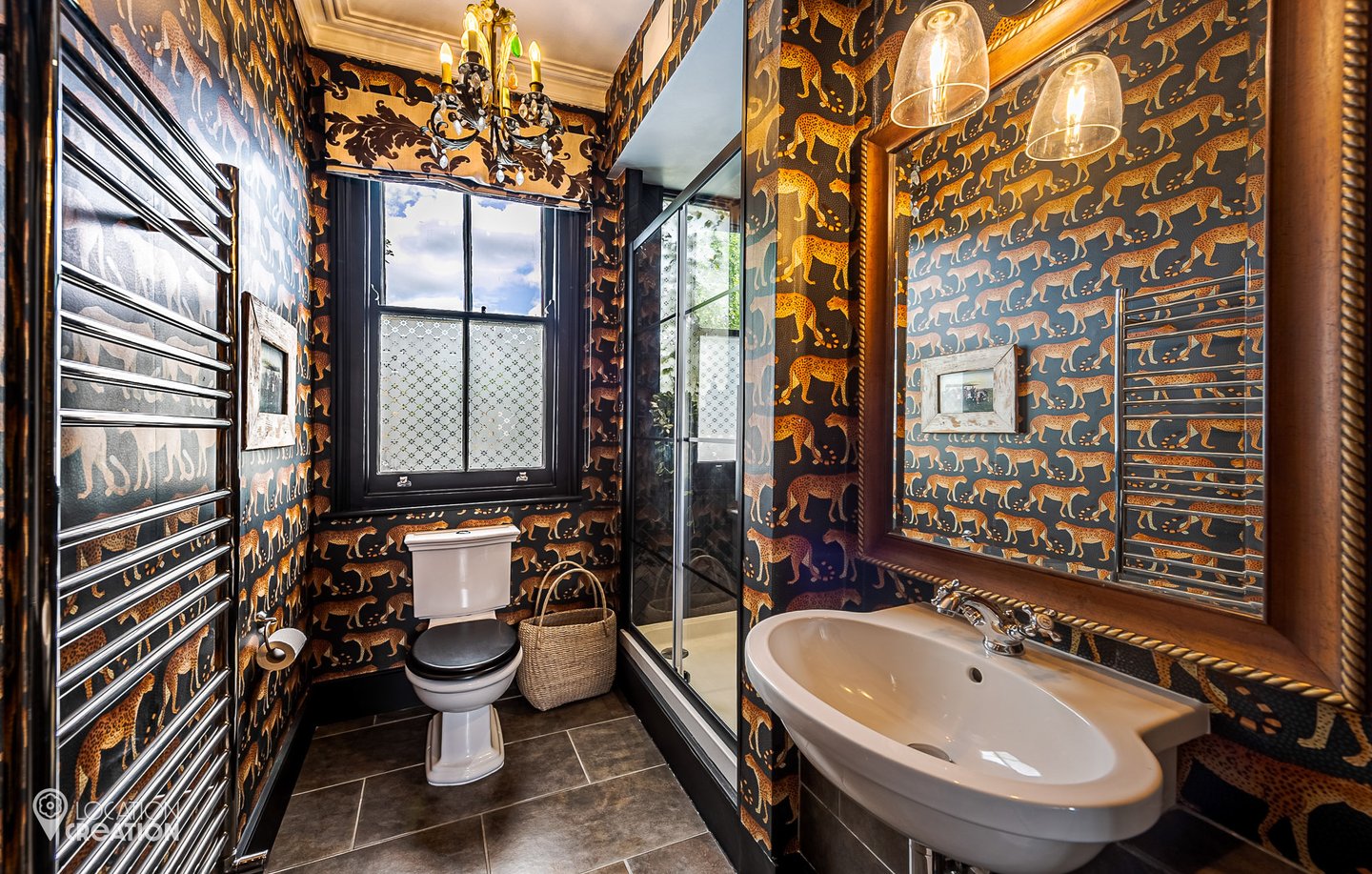 Location Creation Heaver House Bathroom