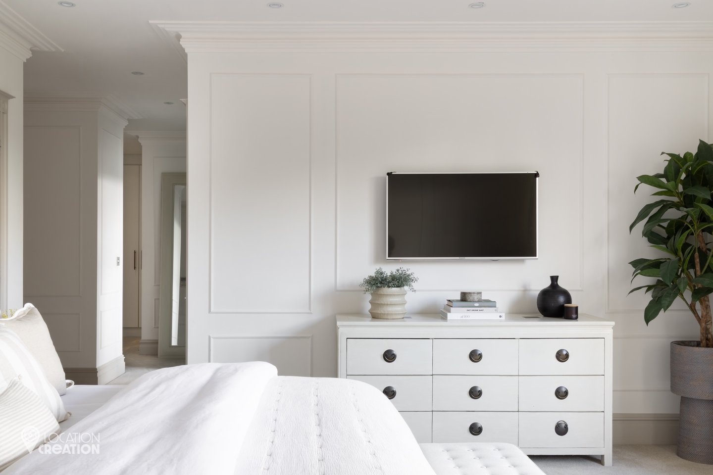 Location CreationRegency HouseMaster Bedroom Alt