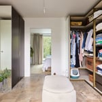 Location CreationChiswick Dockdresser