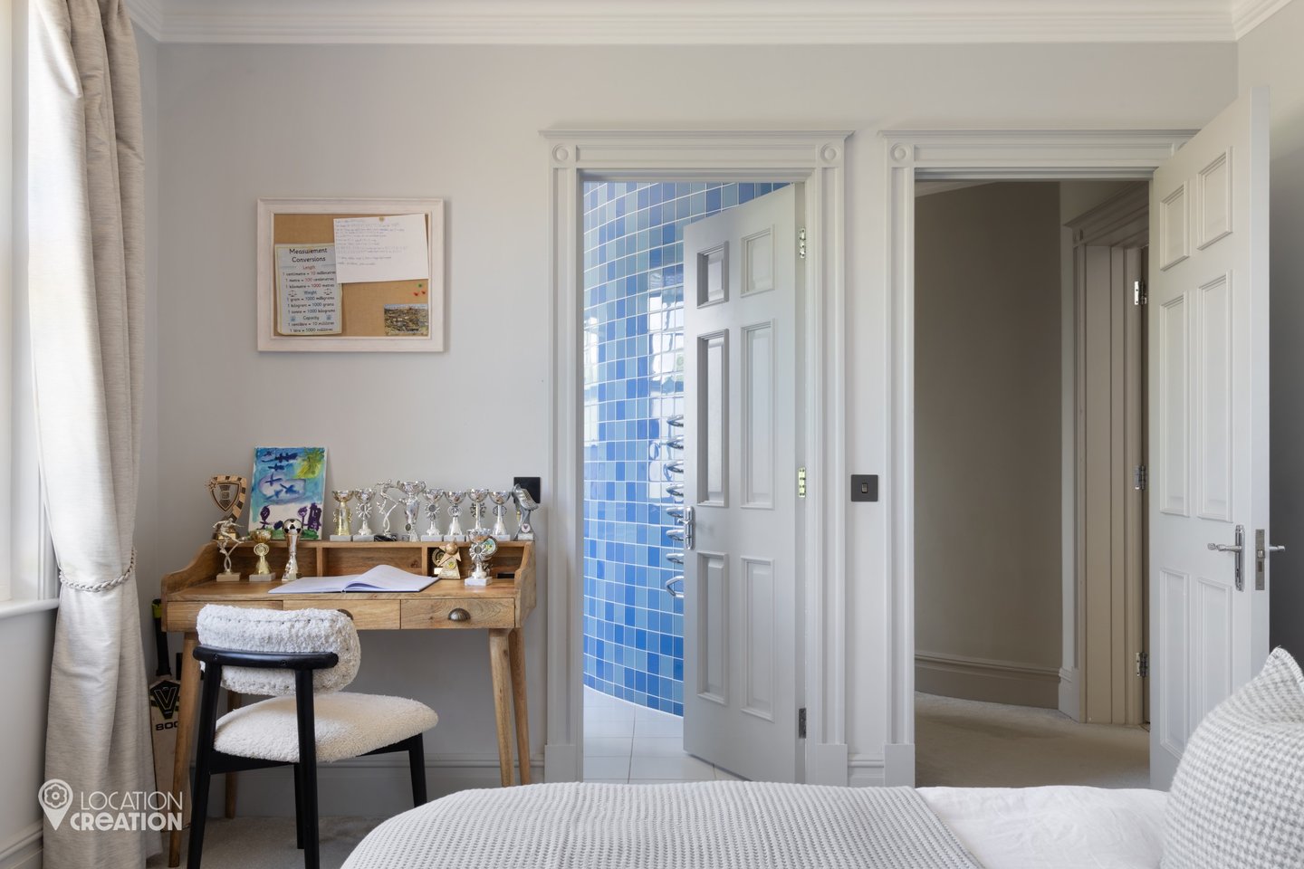 Location CreationRegency HouseBedroom  Alt