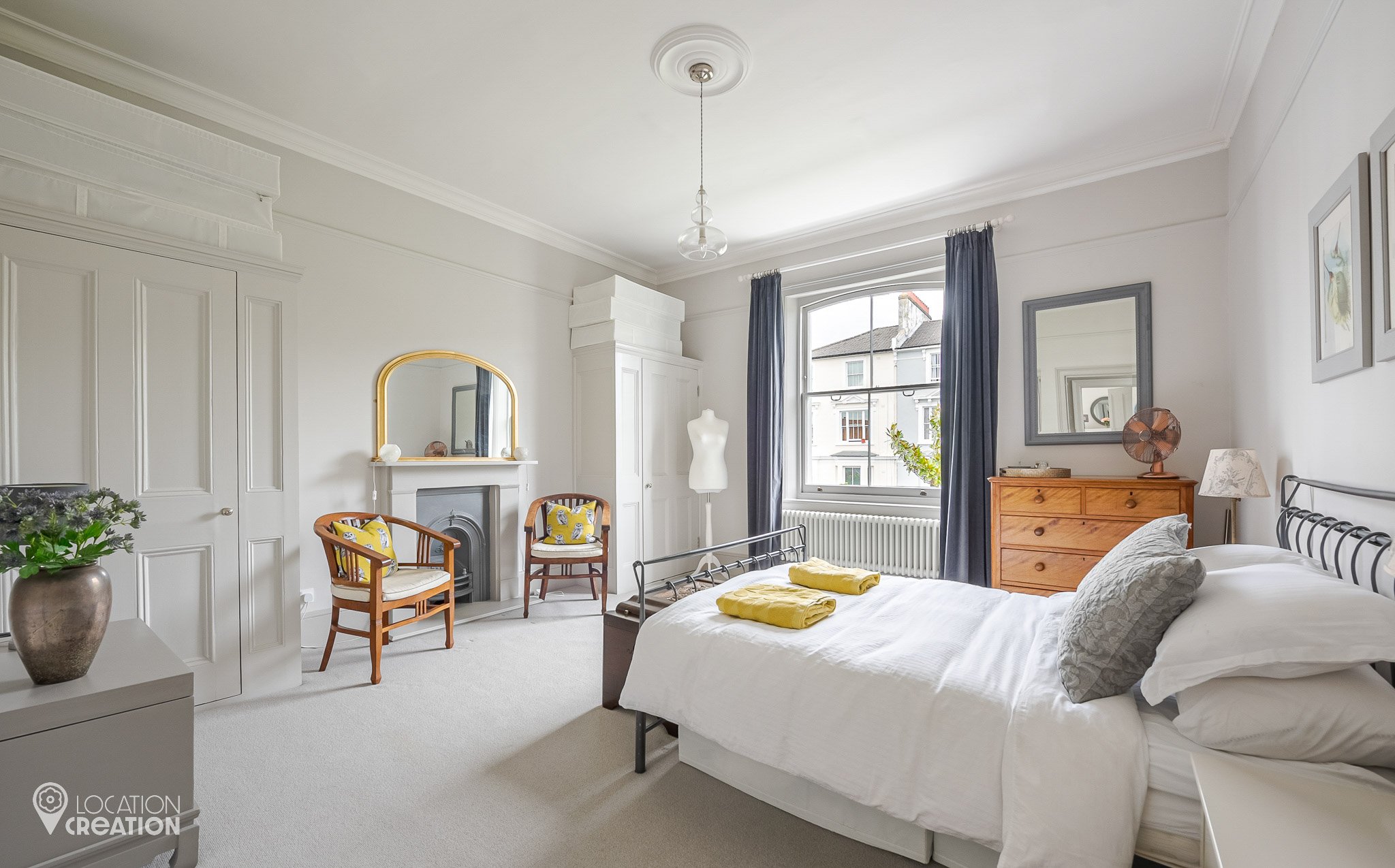 Location Creation Crystal Palace Master Bedroom