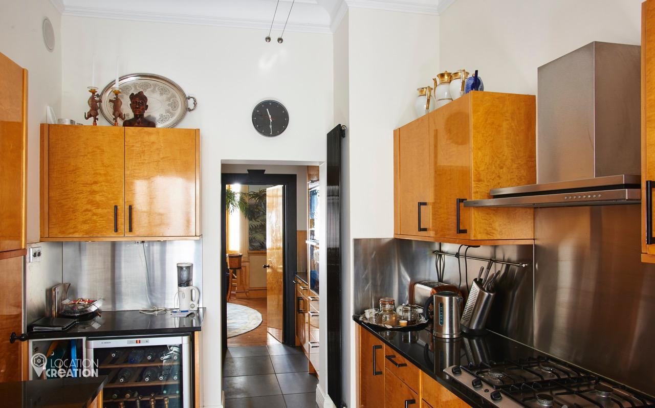 Location CretionEarls Court ParadiseKitcthen