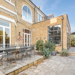 Location Creation Kew House Patio