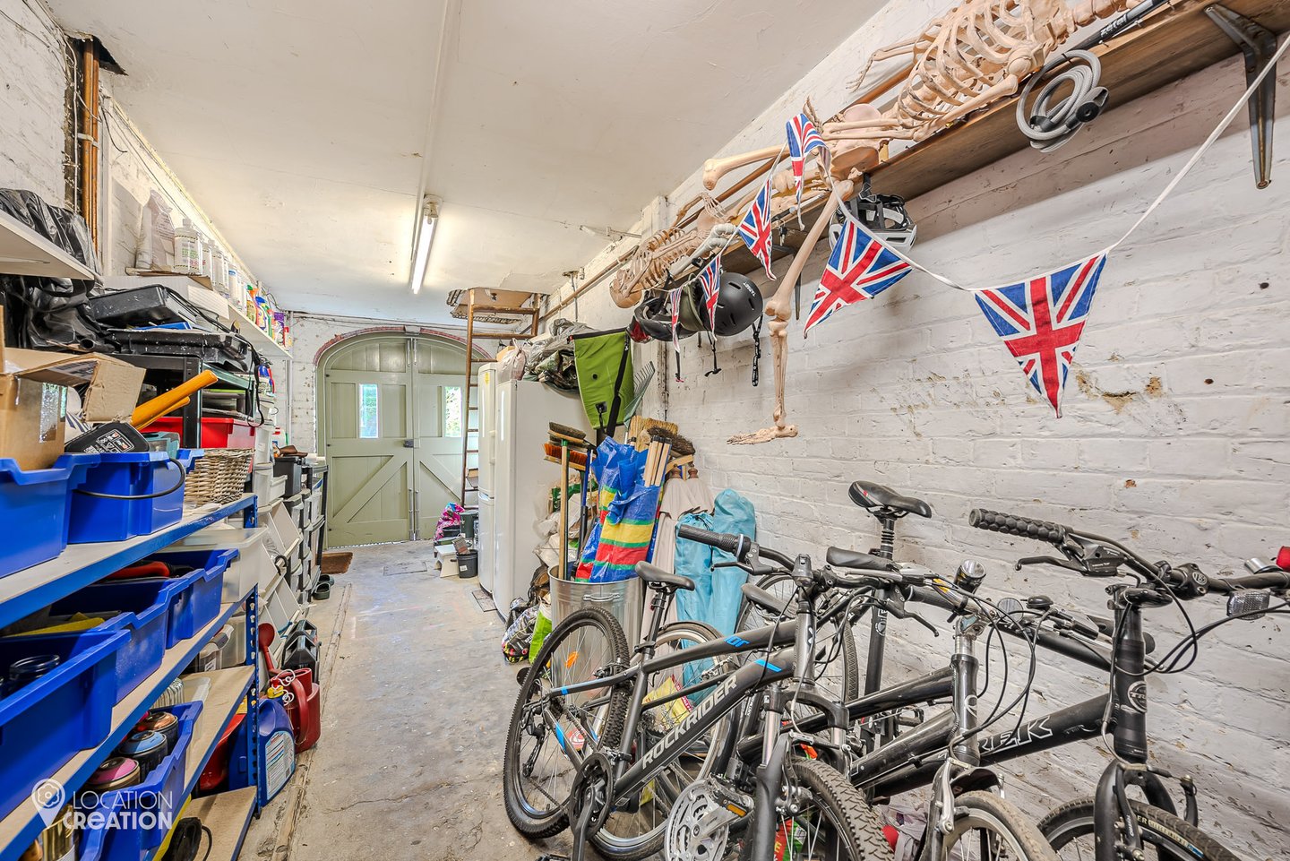 Location Creation Bentley House Garage