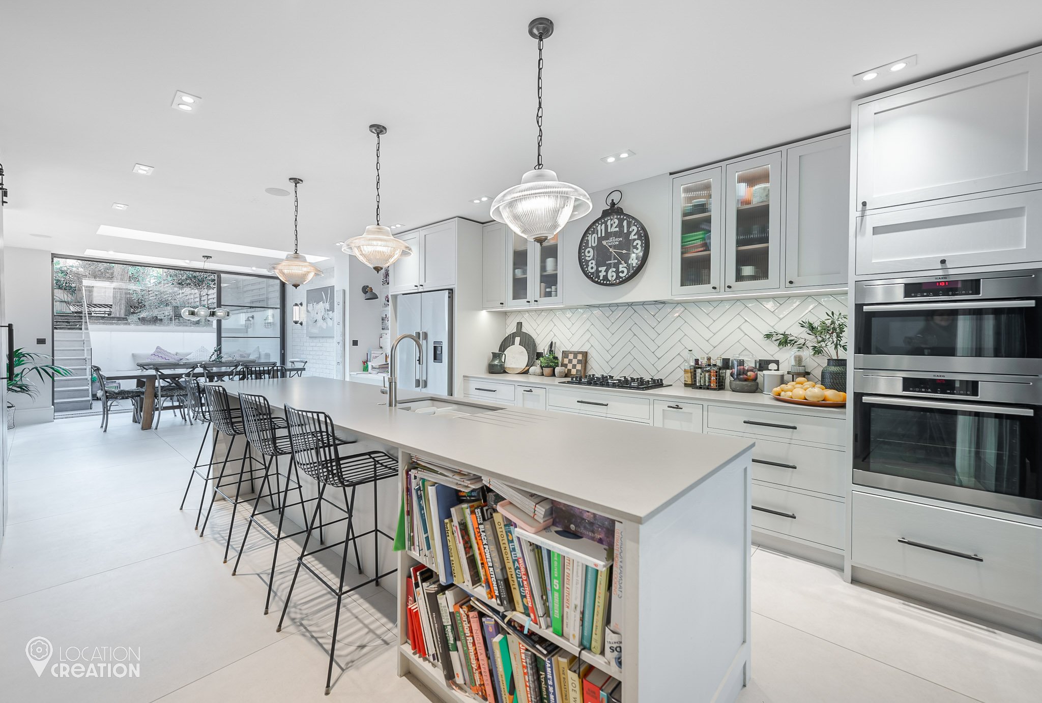 Location Creation French House Open Kitchen
