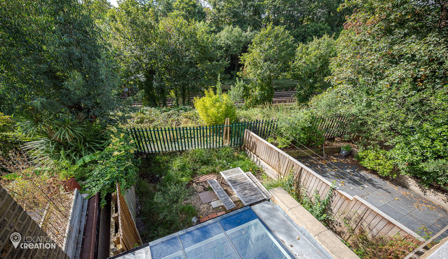 Location Creation Lyndhurst Grove Garden Overview