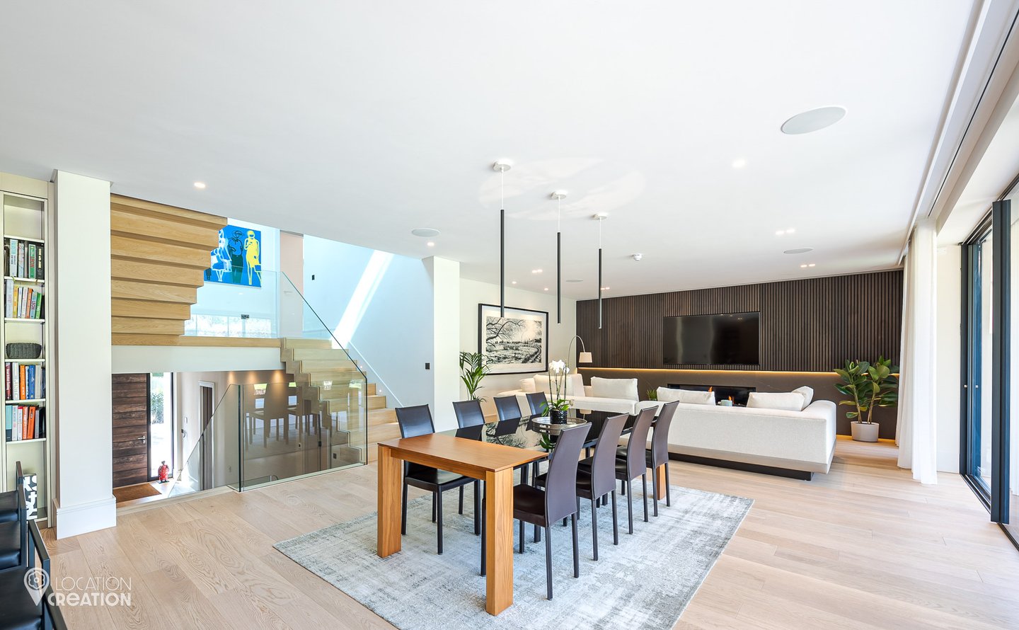 Location Creation Links Green Open Plan Dining And Living