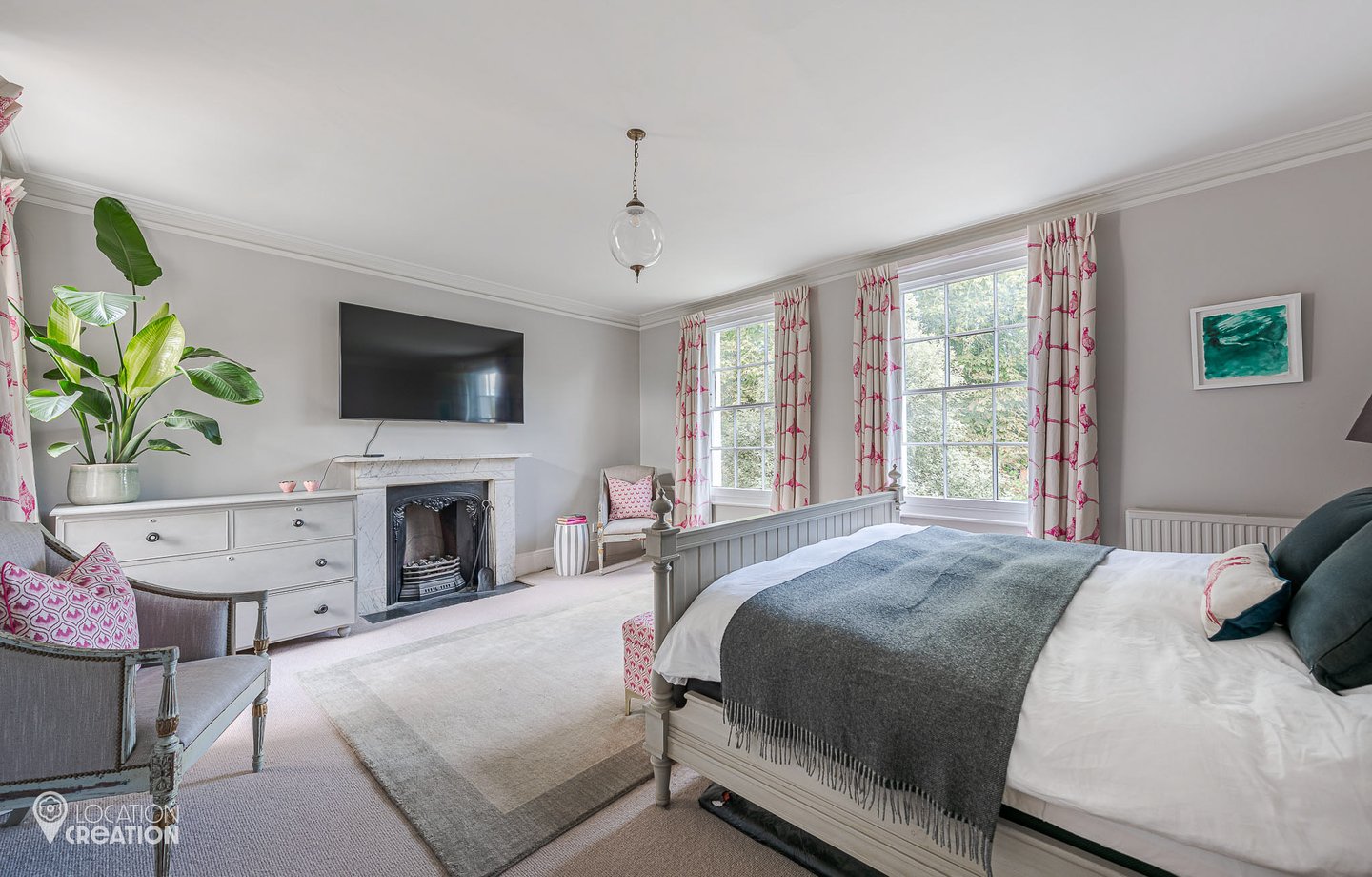 Location Creation Larkhall Rise Master Bed