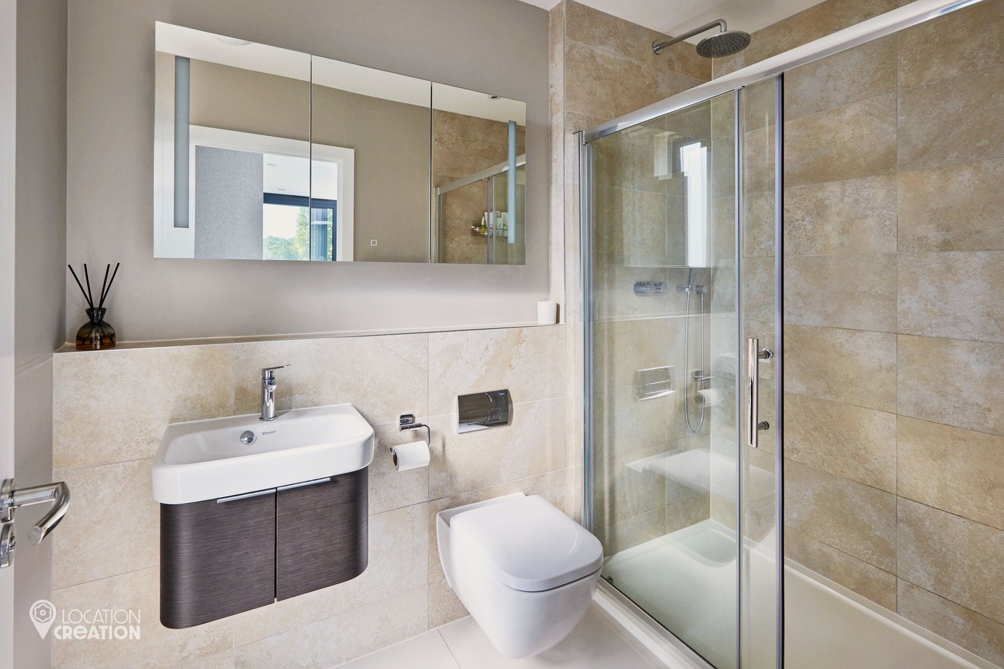 Location CreationVannCroftBathroom