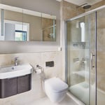 Location CreationVannCroftBathroom