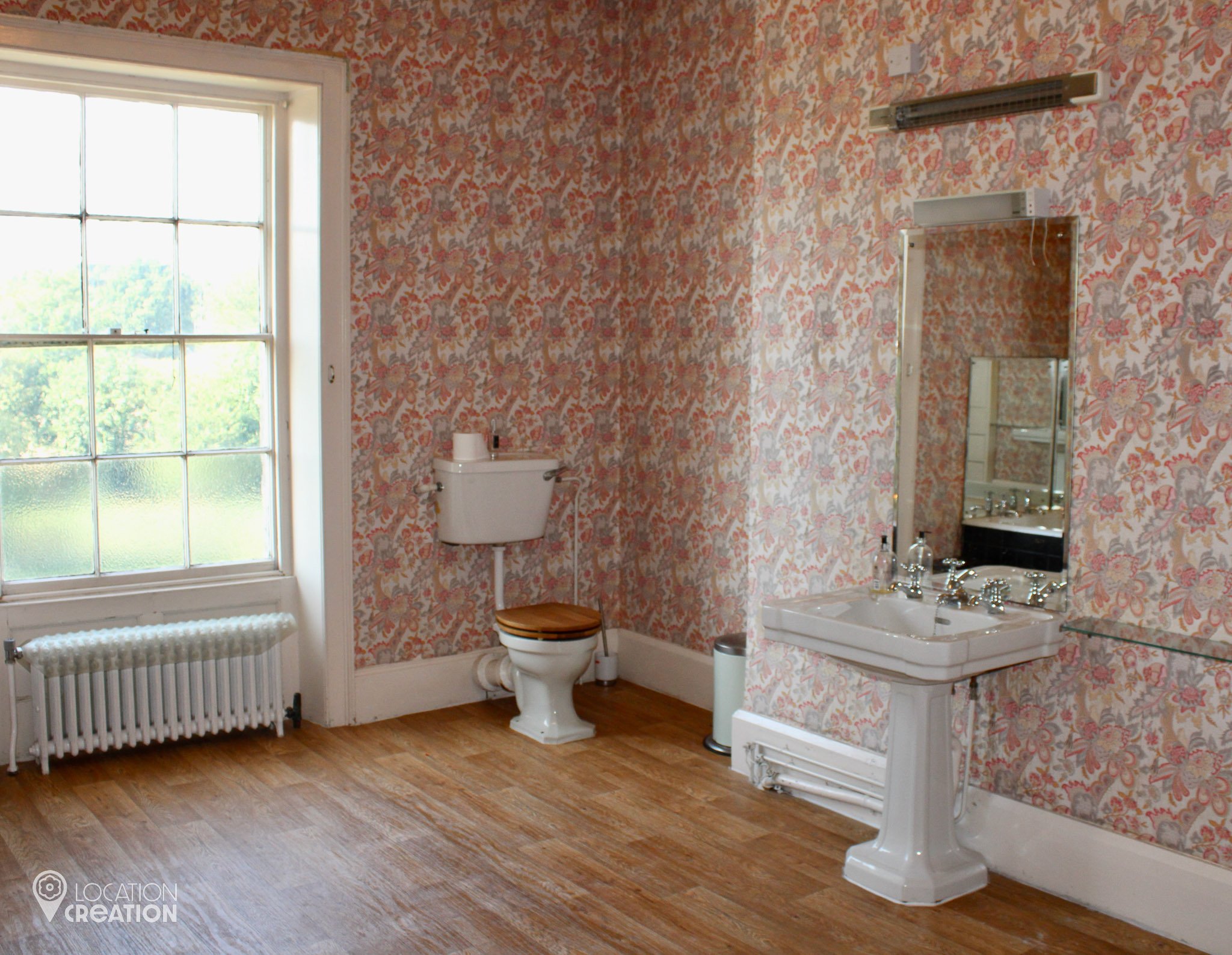 Location Creation Georgian Manor Kent Bathroom