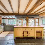 Location CreationLake Housekitchen