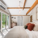 Black Barn CMbedroom Alt