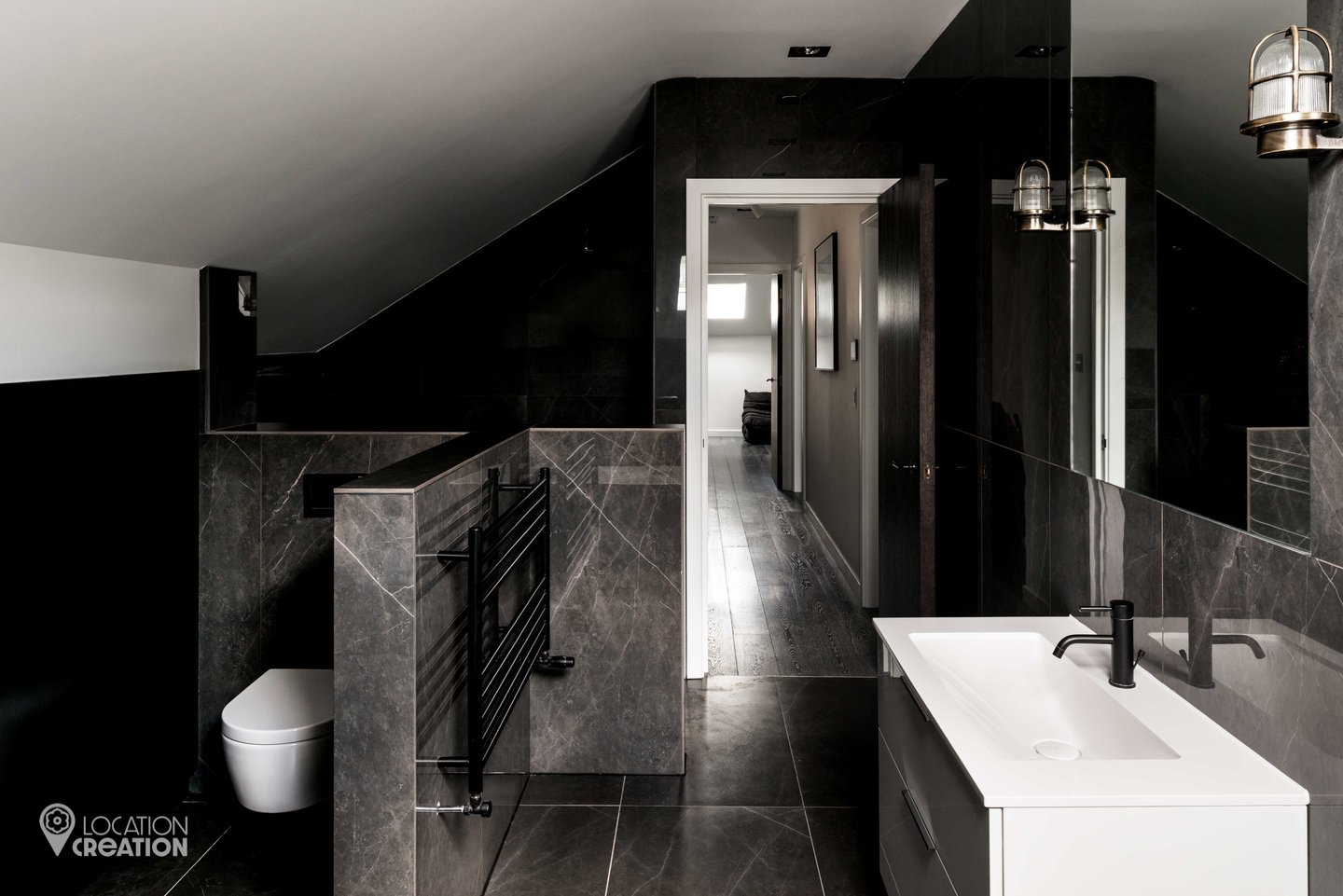 Location CreationBelsize House NWBlack Bathroom
